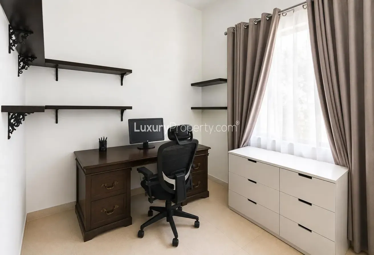 Huge Plot | Spacious | Single Row | VOT