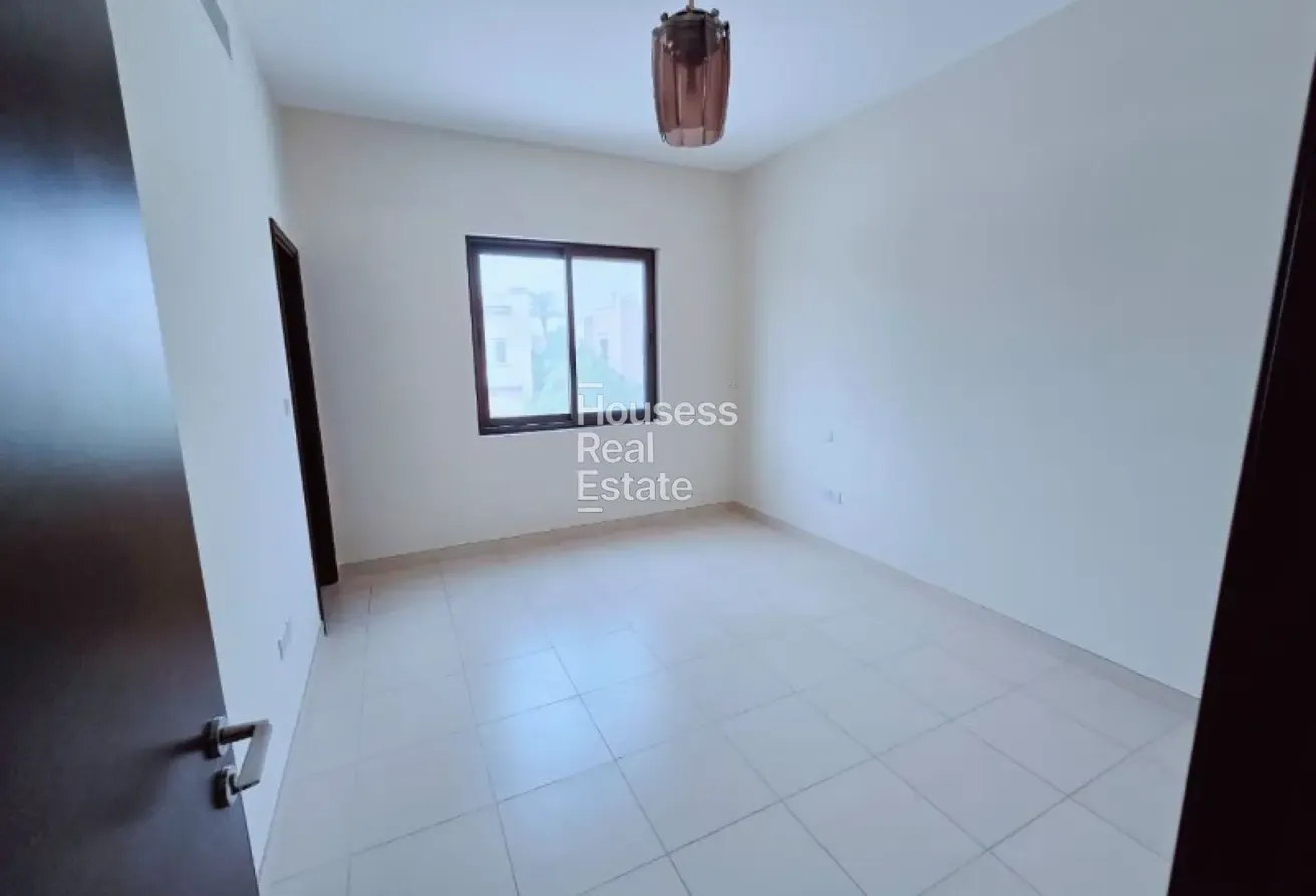 Well-Maintained | Private Lawn | Vacant