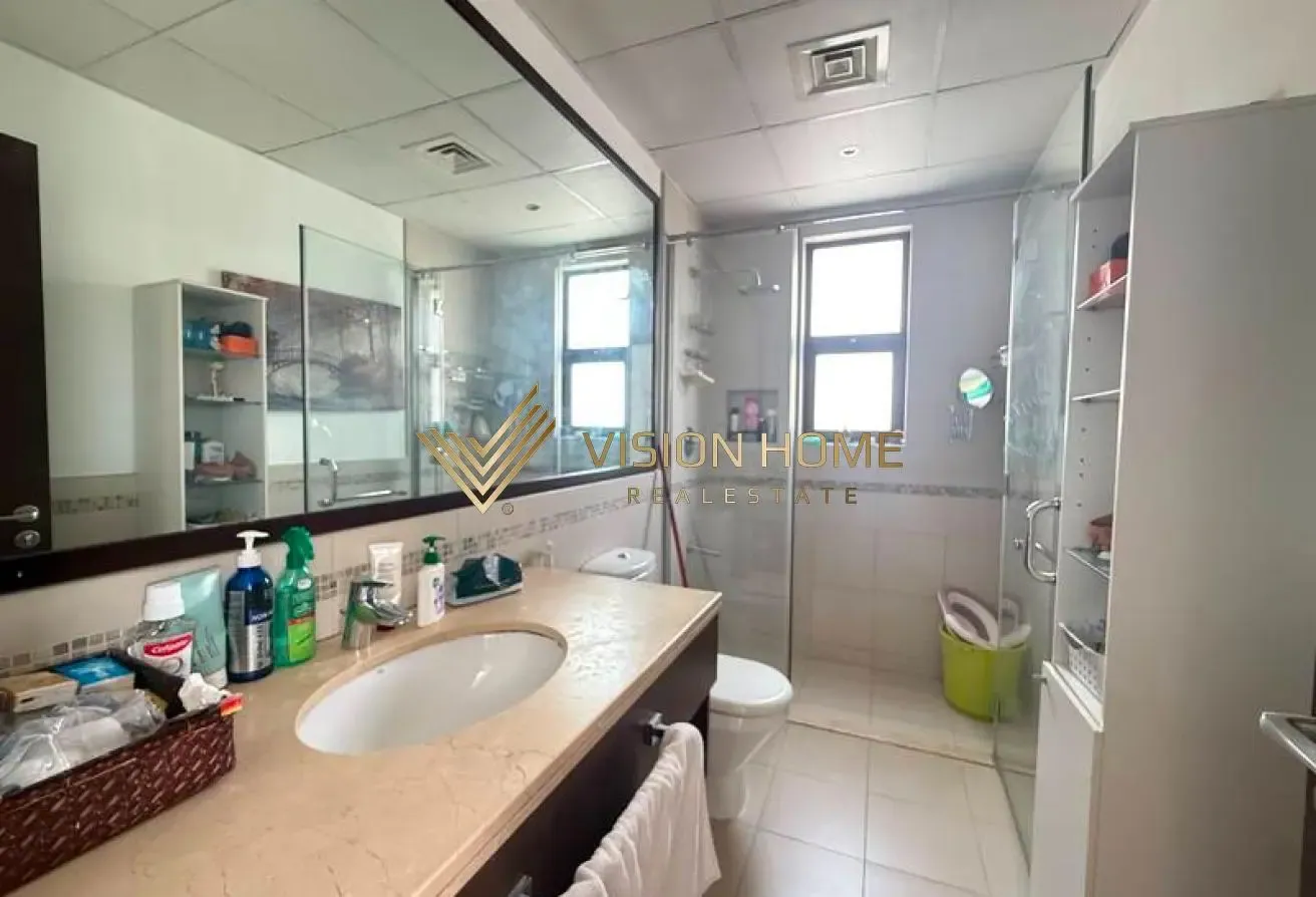 SPACIOUS 4BR + MAID | HUGE GARDEN | SINGLE ROW