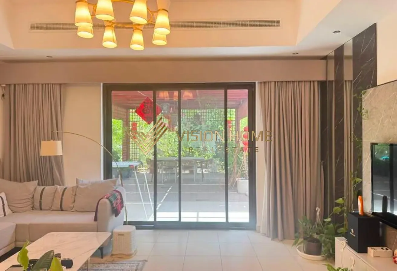 SPACIOUS 4BR + MAID | HUGE GARDEN | SINGLE ROW