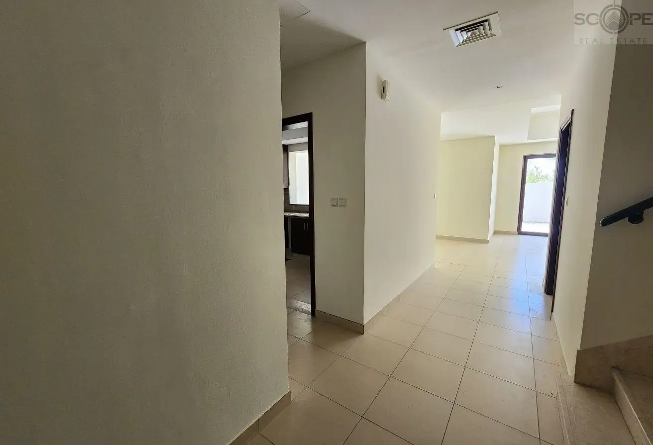 Vacant In August, Large Plot 2M, Opp to Pool, Mira
