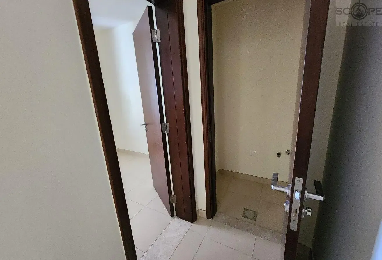 Vacant In August, Large Plot 2M, Opp to Pool, Mira