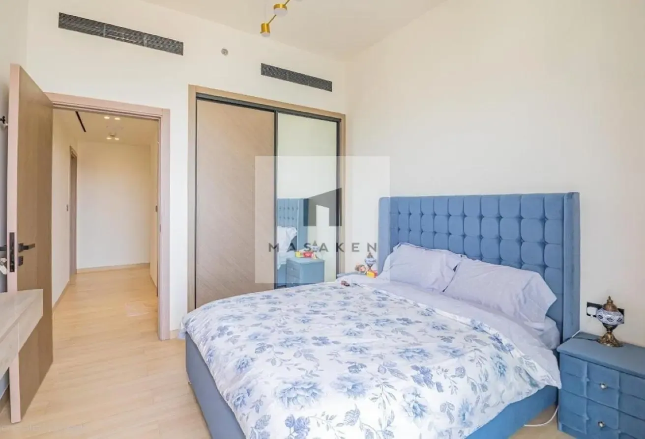 Vacant On Transfer | Pool View | Close Kitchen