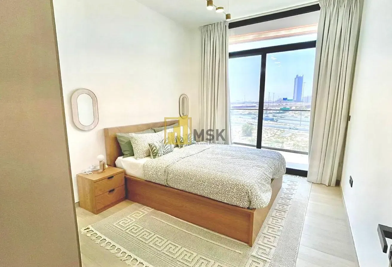 Rare Corner 1BR | Stadium Open View | Furnished