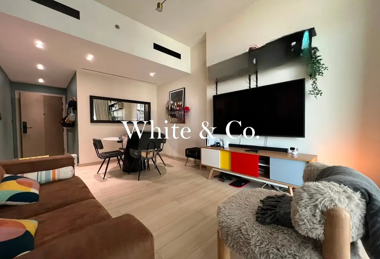 Vacant Soon | Closed Kitchen | Open Views