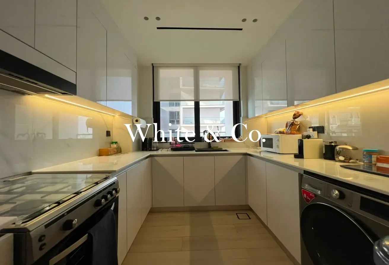 Vacant Soon | Closed Kitchen | Open Views