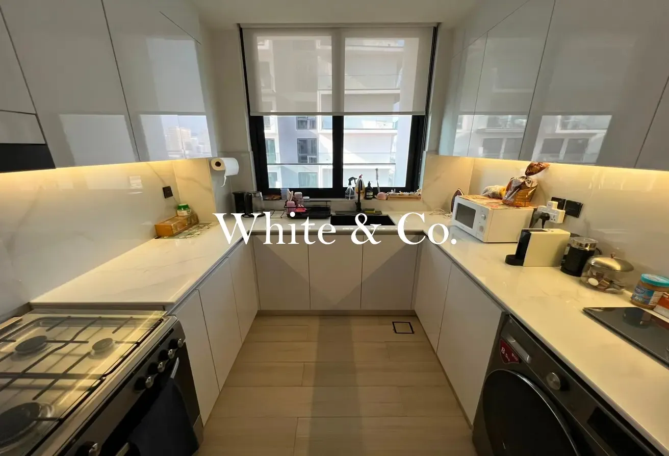 Vacant Soon | Closed Kitchen | Open Views