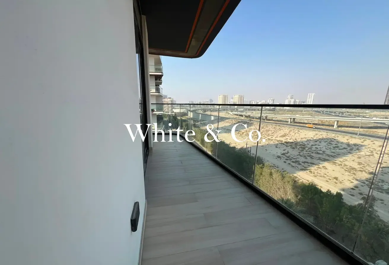 Vacant Soon | Closed Kitchen | Open Views