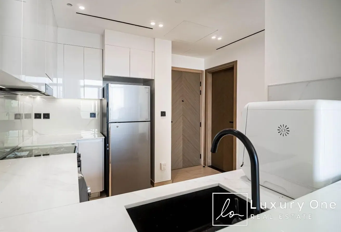 Premium Living | Fully Furnished | Investor Deal