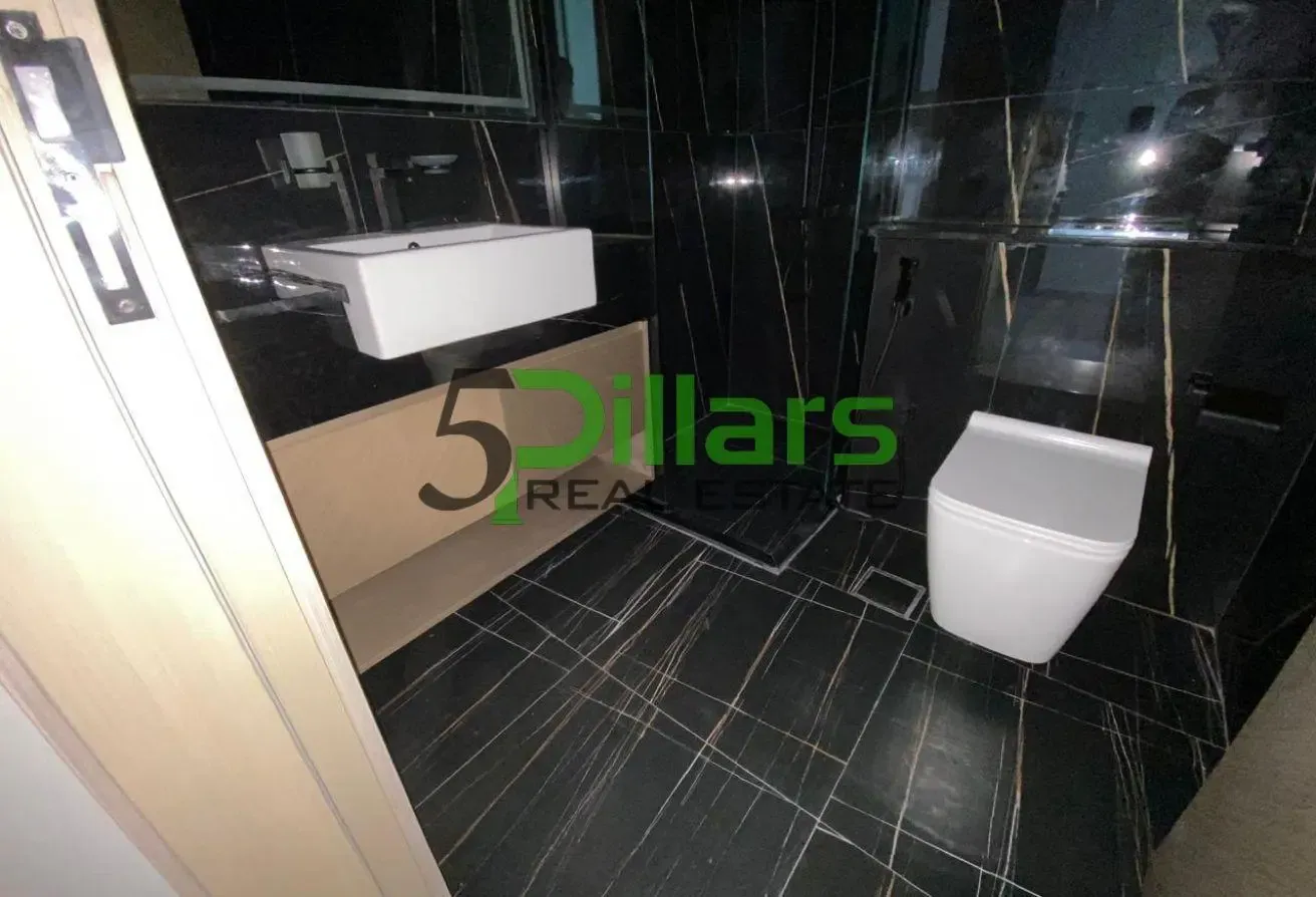 Exclusive | Vacant | Good ROI | Hot Deal