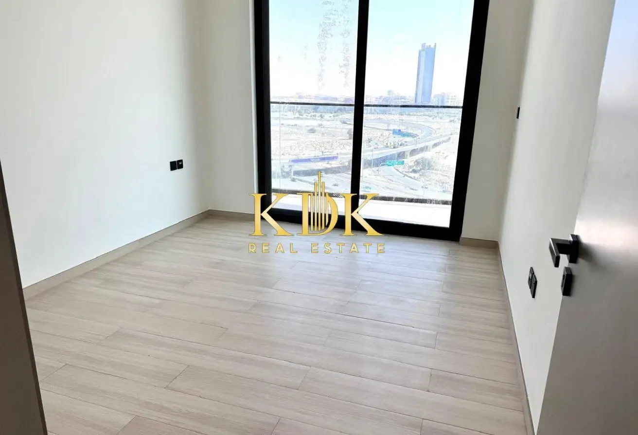Best Deal | Spacious Unit | Great Layout