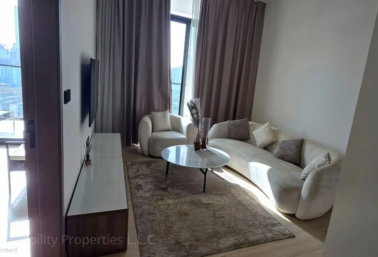HIGH FLOOR~COMMUNITY VIEW~RENOVATED DWELLING