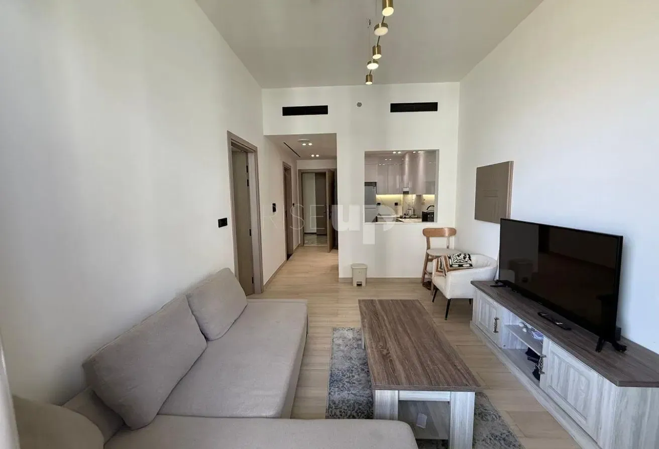 Modern Living space | Vacant | High Floor