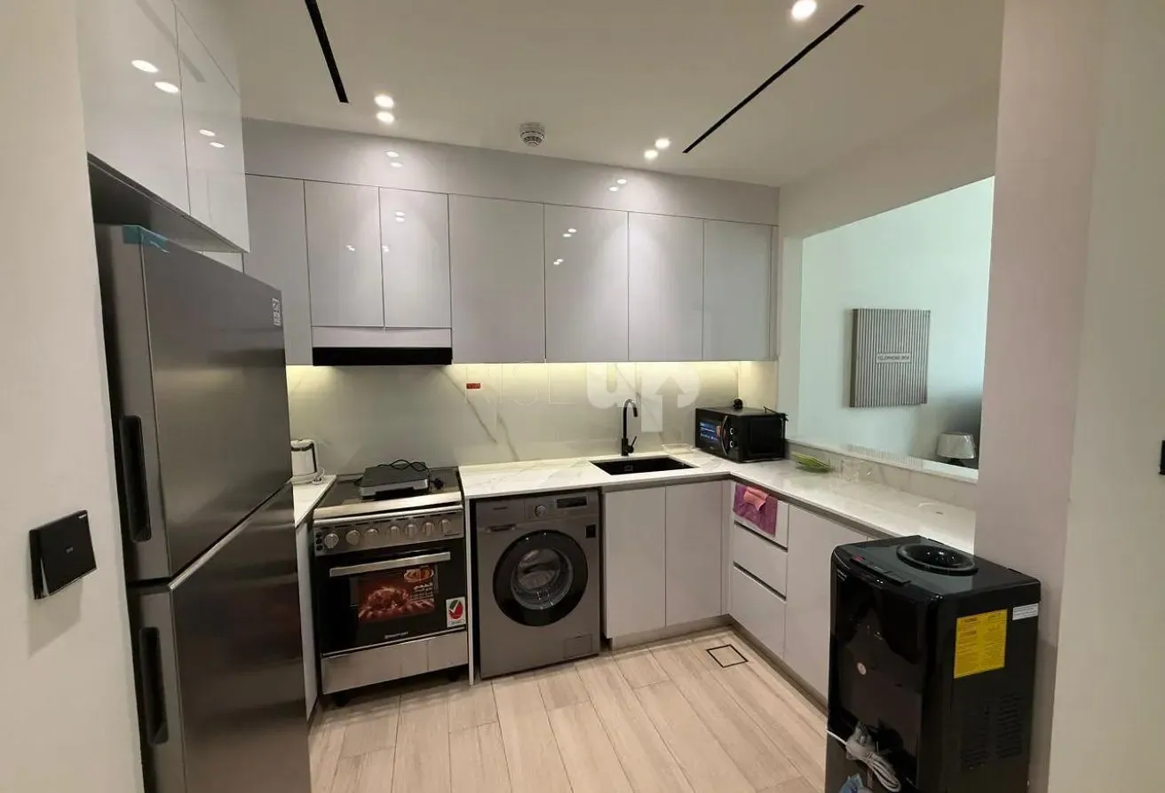 Modern Living space | Vacant | High Floor