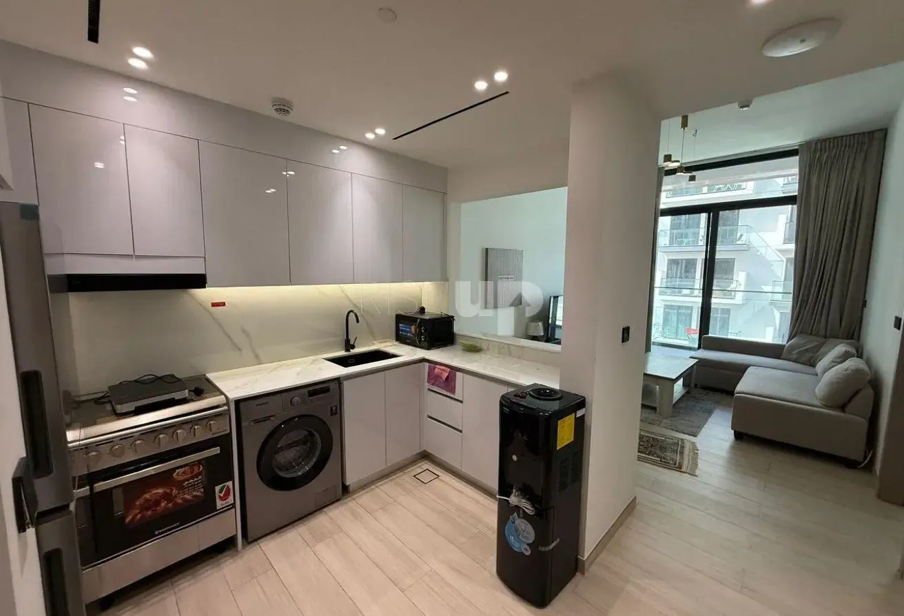 Modern Living space | Vacant | High Floor