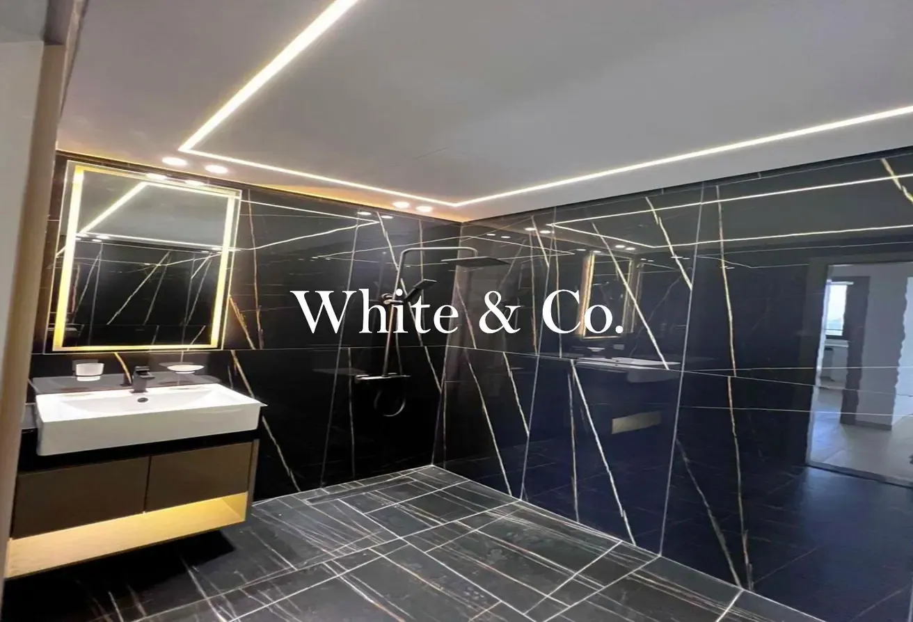 High Floor | Corner Unit | Large Layout