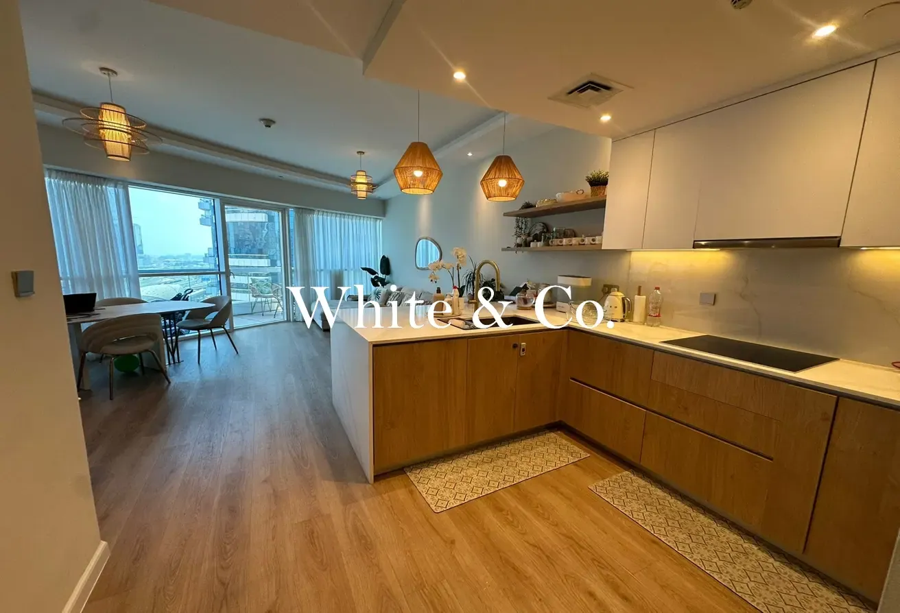 Full Upgraded | Marina Skyline Views | VOT