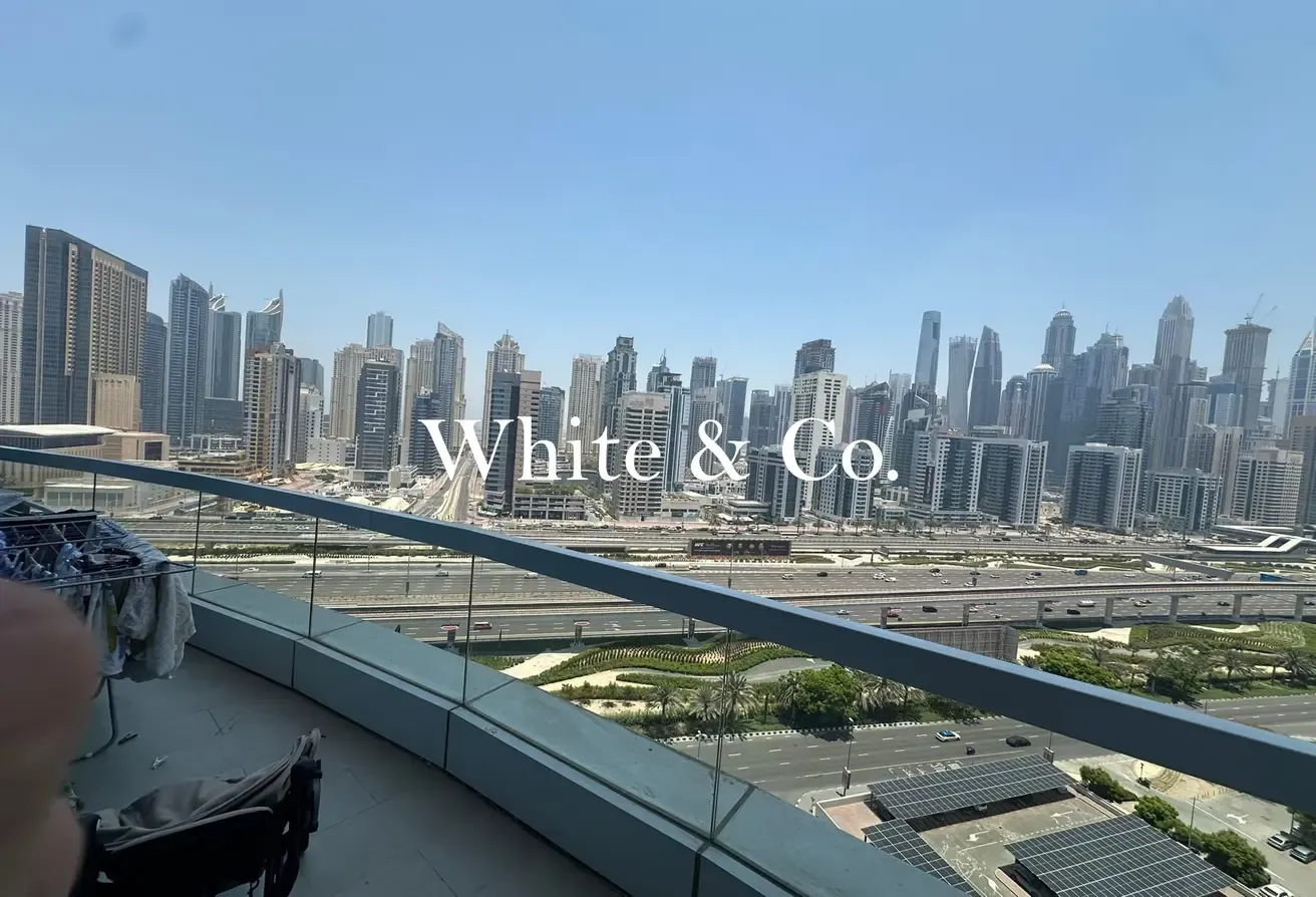 Full Upgraded | Marina Skyline Views | VOT