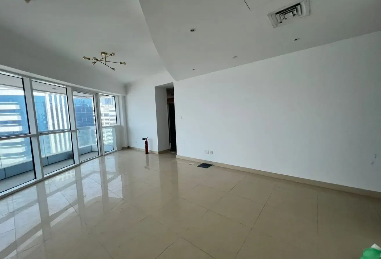 Vacant | High floor | SZR view | Ready 2 move in