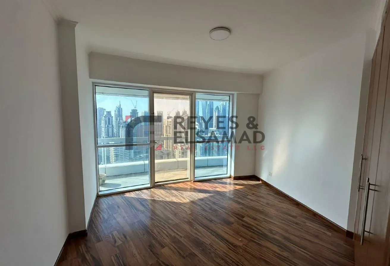 Sea View l Vacant l High Floor l 3 Parkings