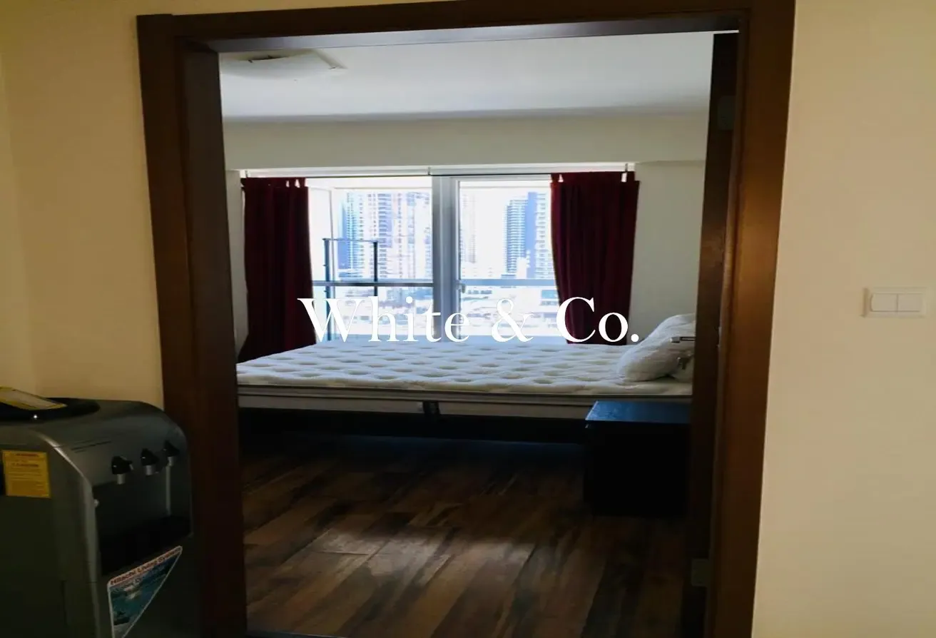 Spacious | Mid Floor | Motivated Seller