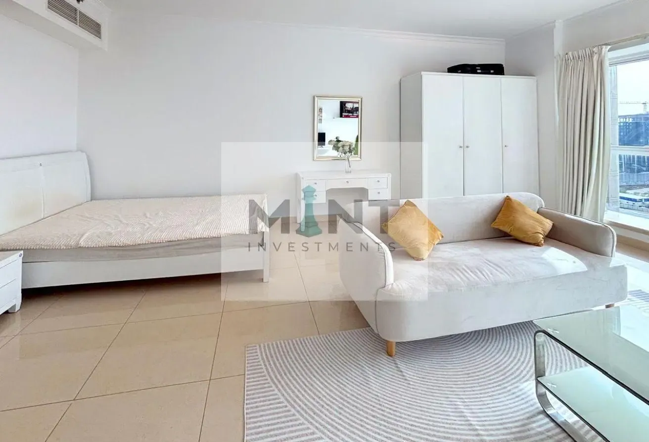 Park and Skyline View | Furnished I Rented