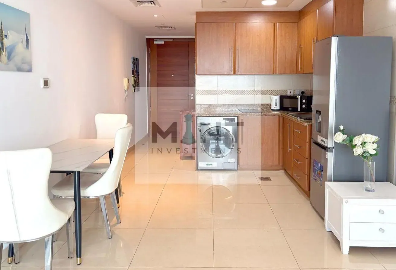 Park and Skyline View | Furnished I Rented