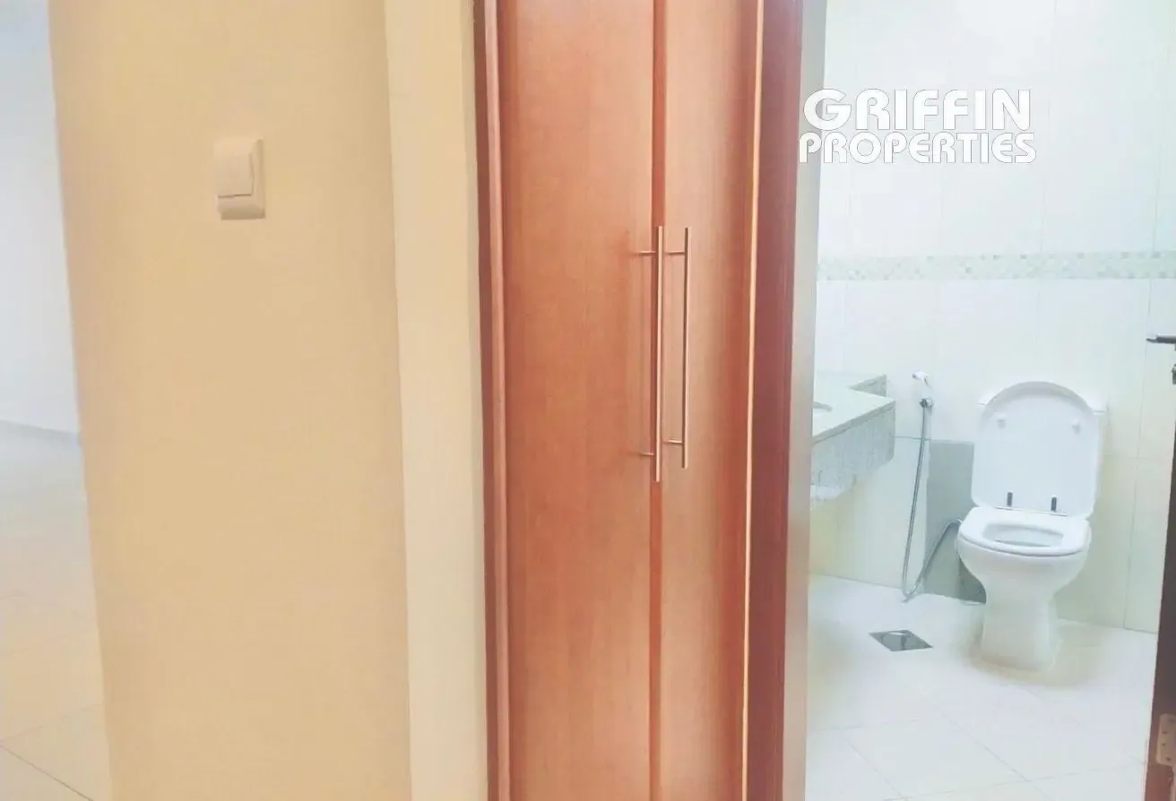 Unfurnished | 2BHK | with Balcony | Near Metro