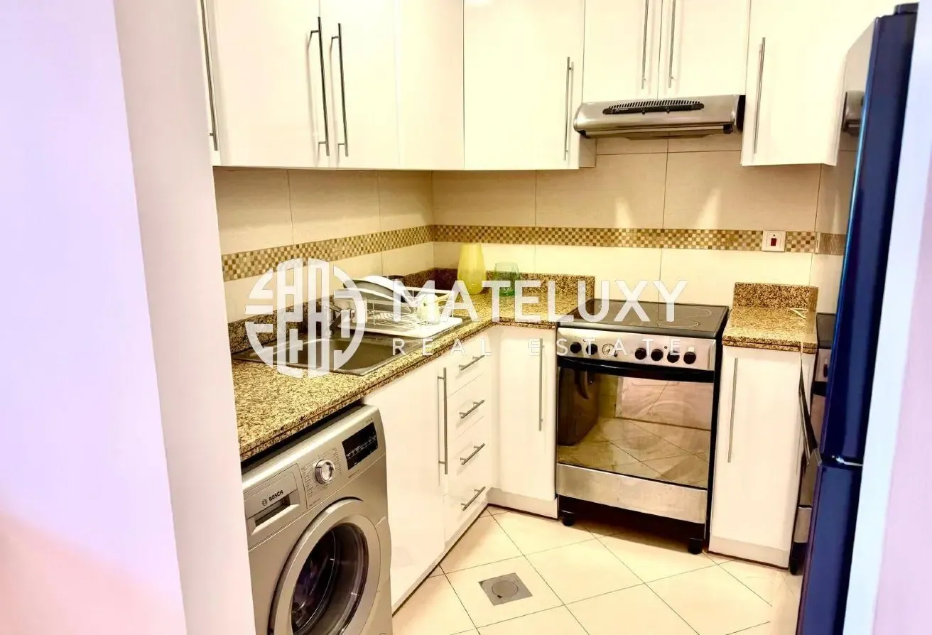 Furnished 1 Bedroom || Vacant || Metro Access