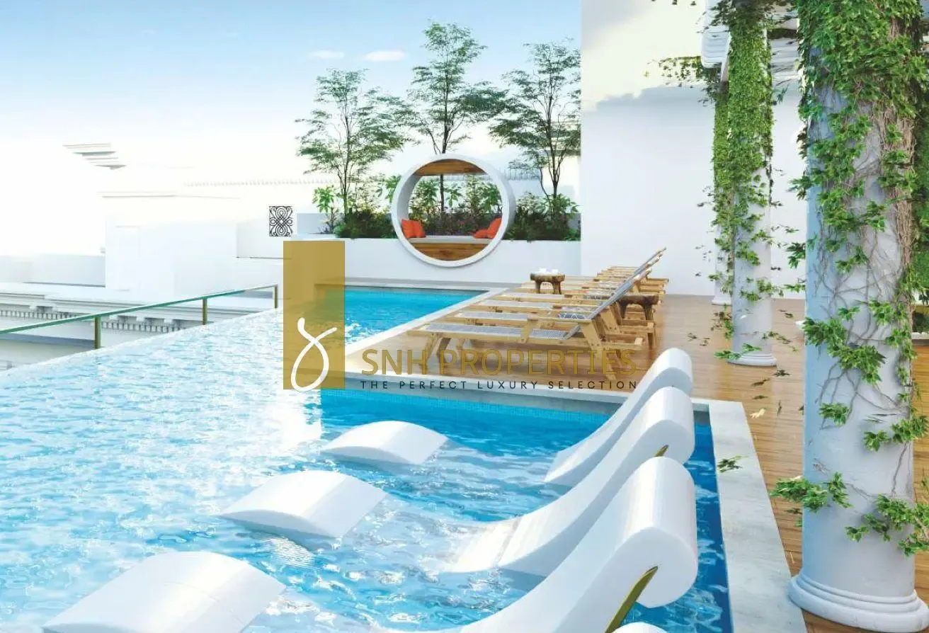 POOL VIEW | BELOW OP |  HIGHER FLOOR