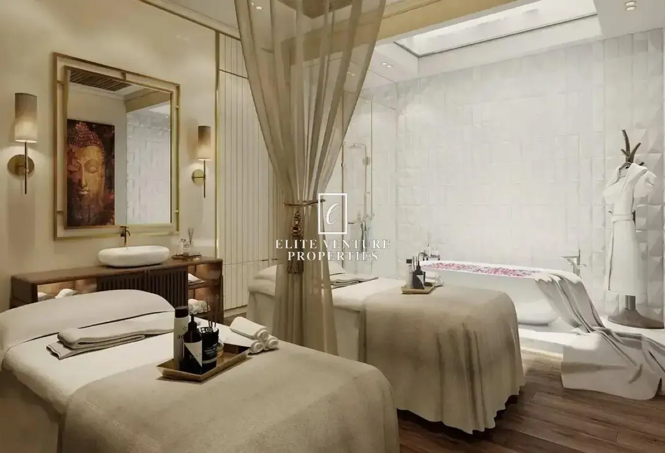 TOP FLOOR | PREMIUM VIEWS | MOTIVATED SELLER
