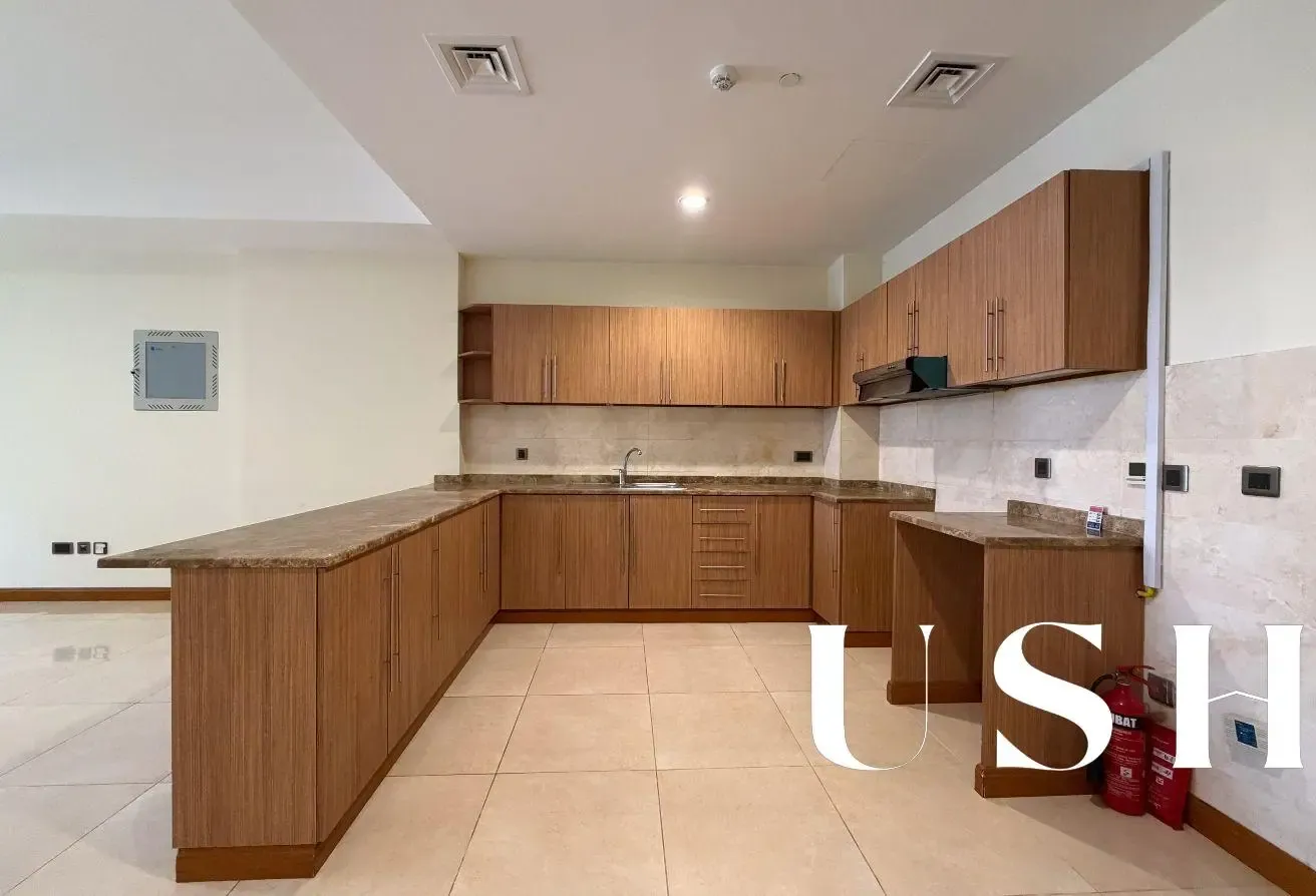 1BR | Freehold | Vacant | No Balcony