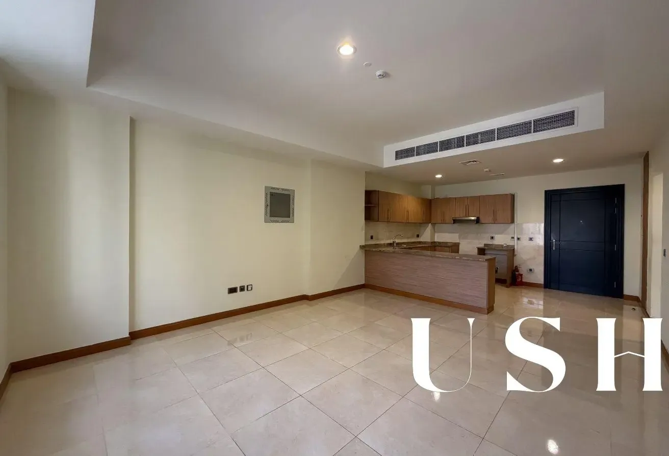 1BR | Freehold | Vacant | No Balcony