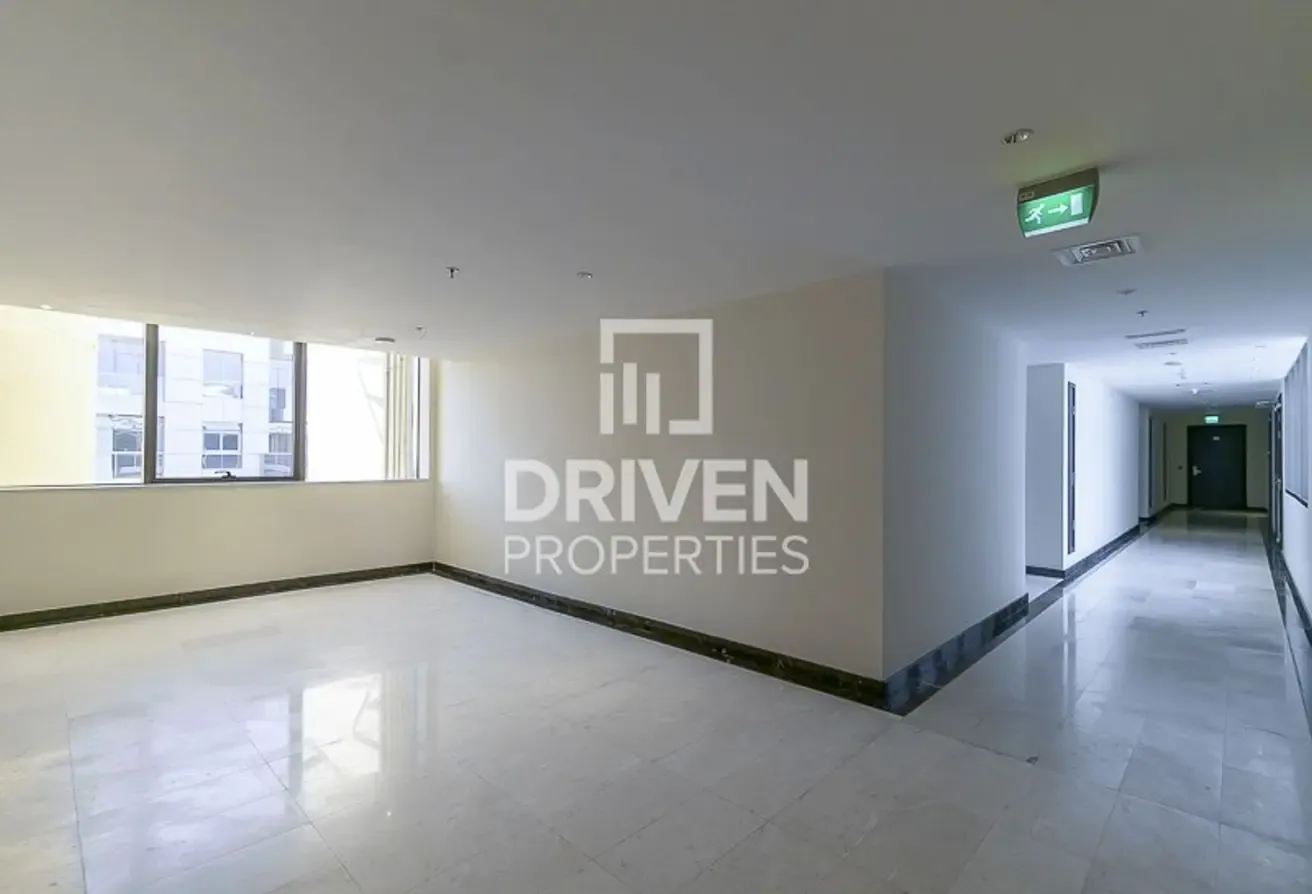 Well Maintained | Close to Emirates and Metro