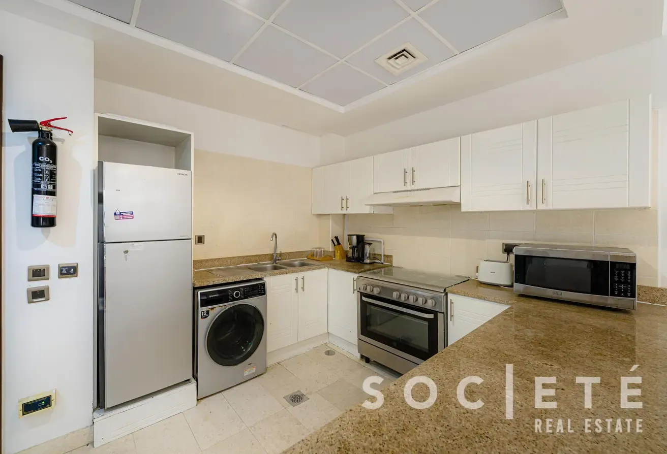 Spacious 1BR  I Vacant I Multiple Units Available