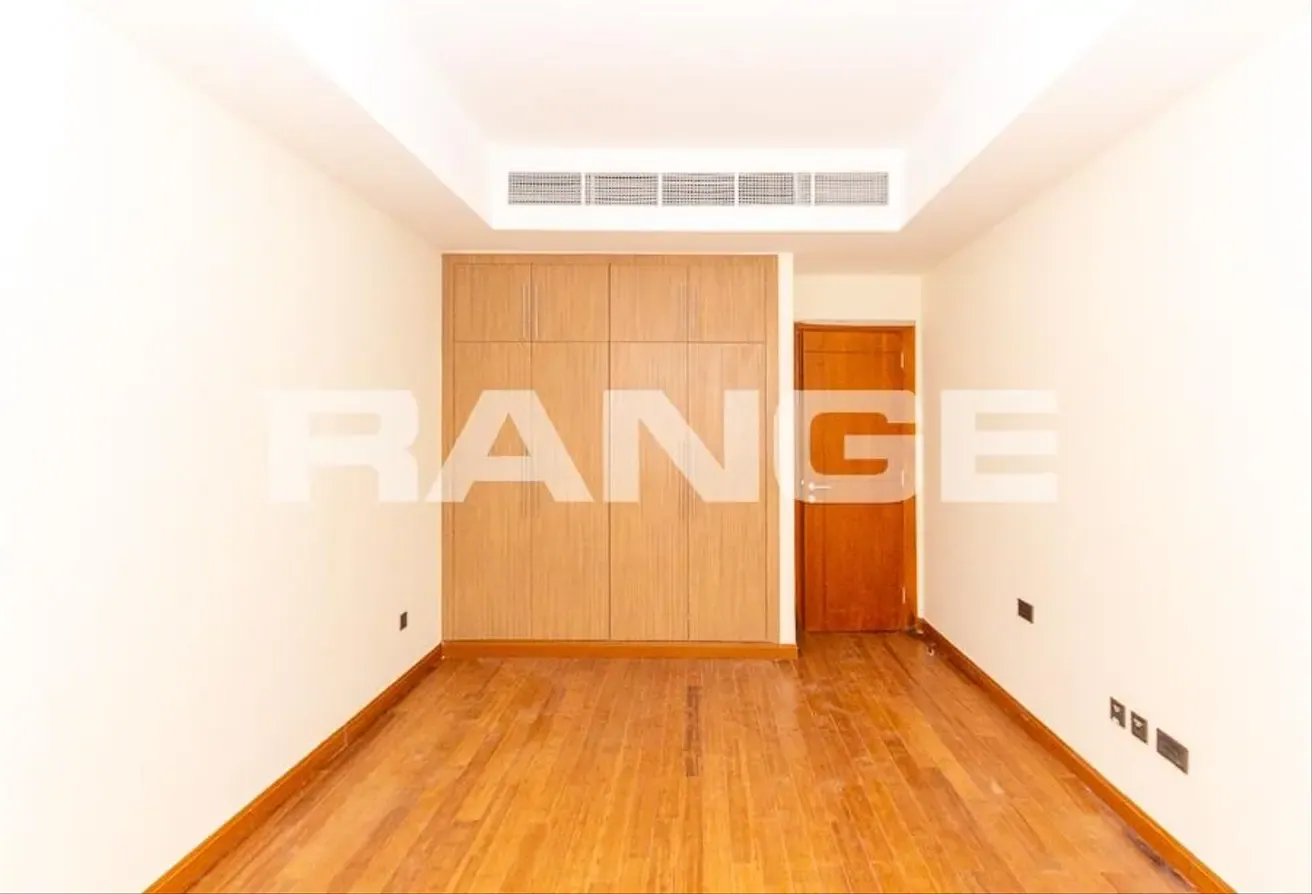 Near MOE | Spacious Layout | Prime Location