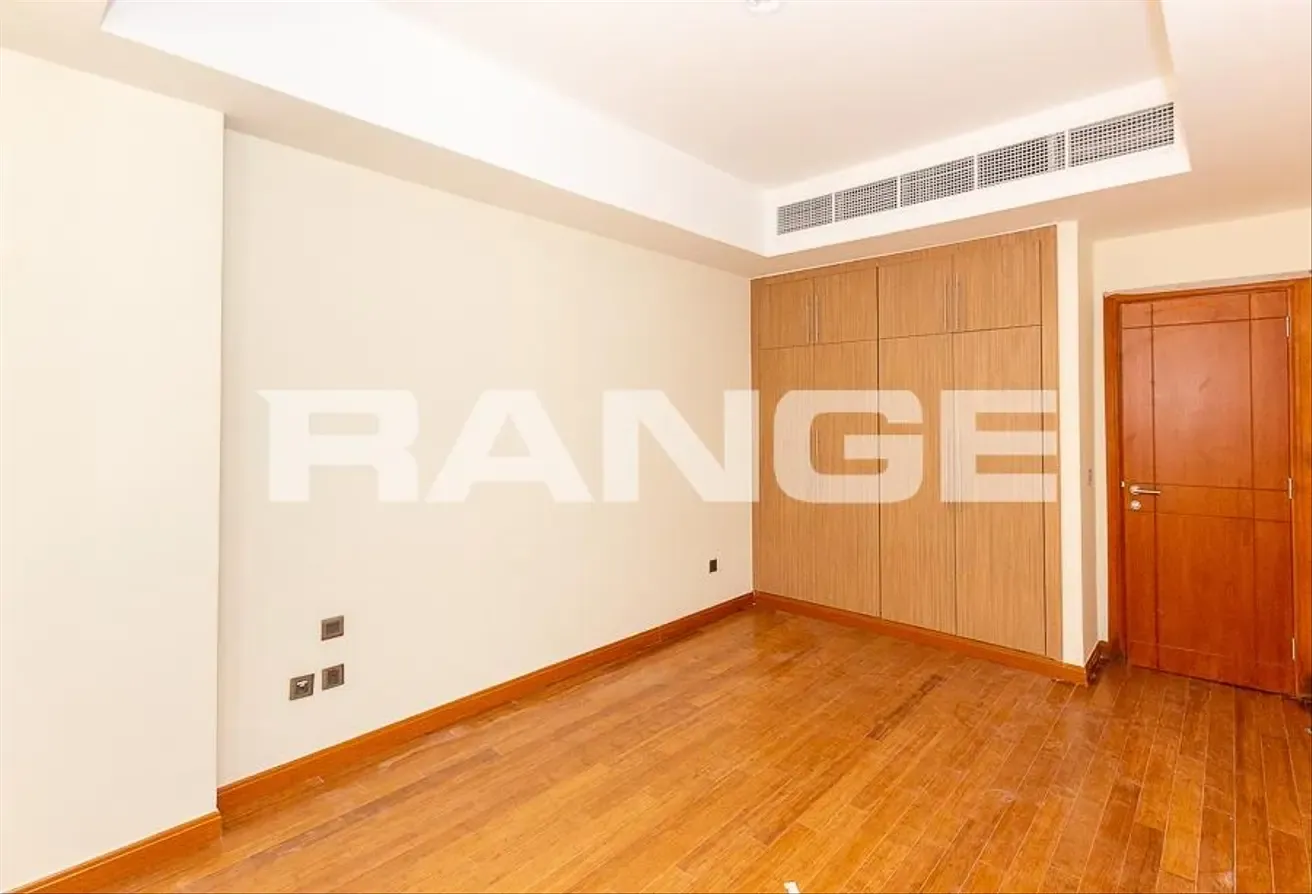 Near MOE | Spacious Layout | Prime Location