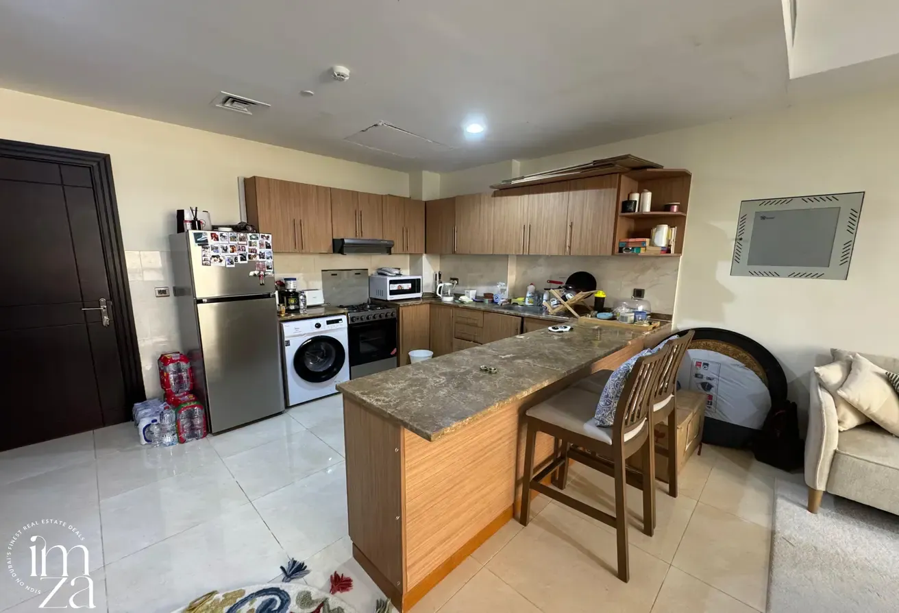 SPACIOUS | NEAR MOE | INVESTOR DEAL | UNFURNISHED