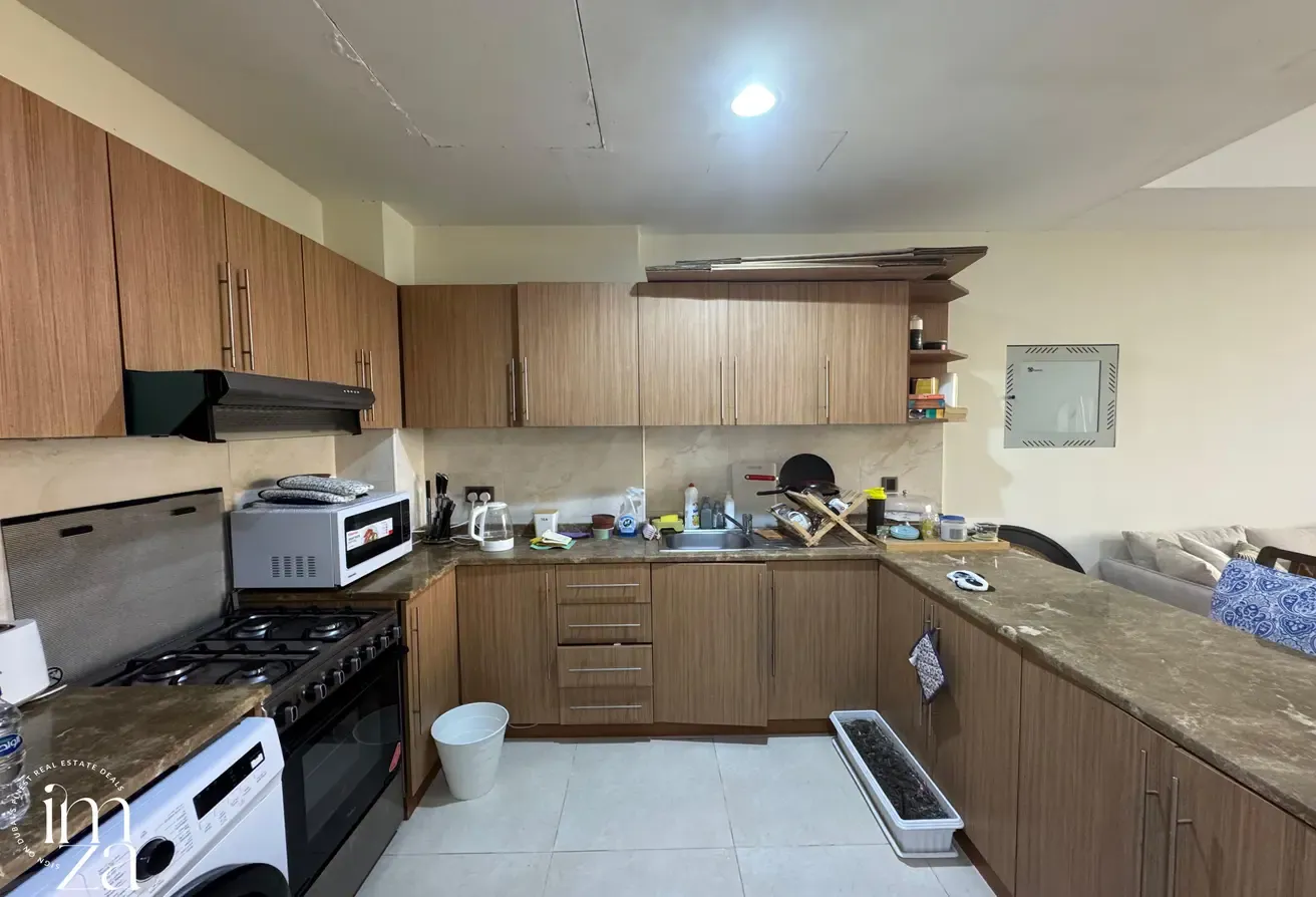 SPACIOUS | NEAR MOE | INVESTOR DEAL | UNFURNISHED
