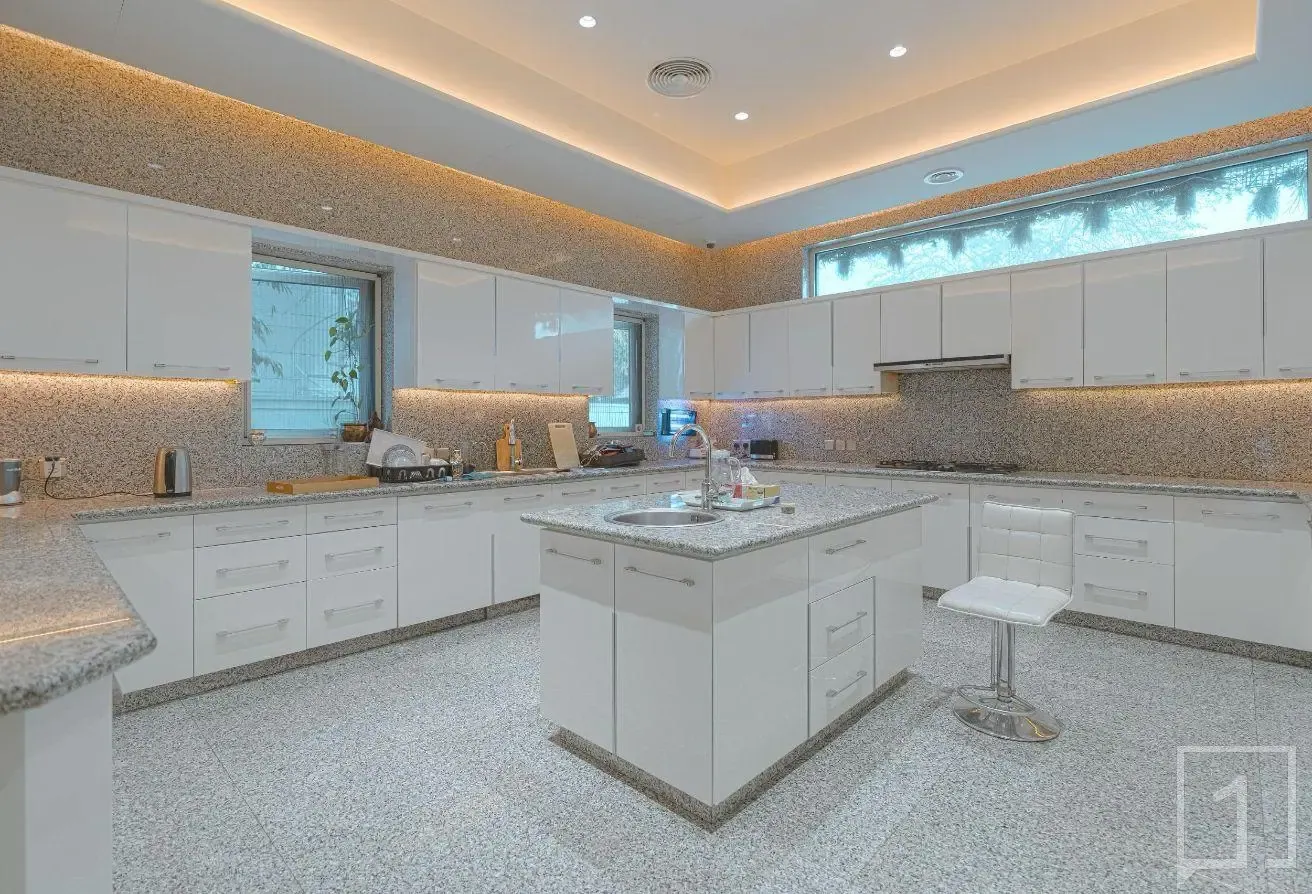 Golf Course | Prime Entry Opportunity | Vastu