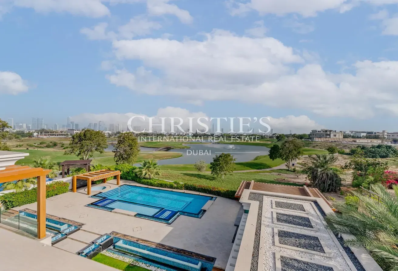 Prestigious Villa residing on a plot of 24,214