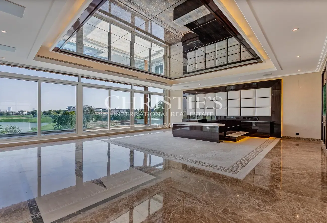 Prestigious Villa residing on a plot of 24,214