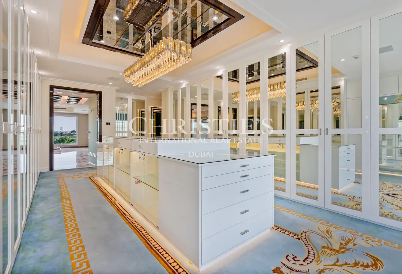 Prestigious Villa residing on a plot of 24,214