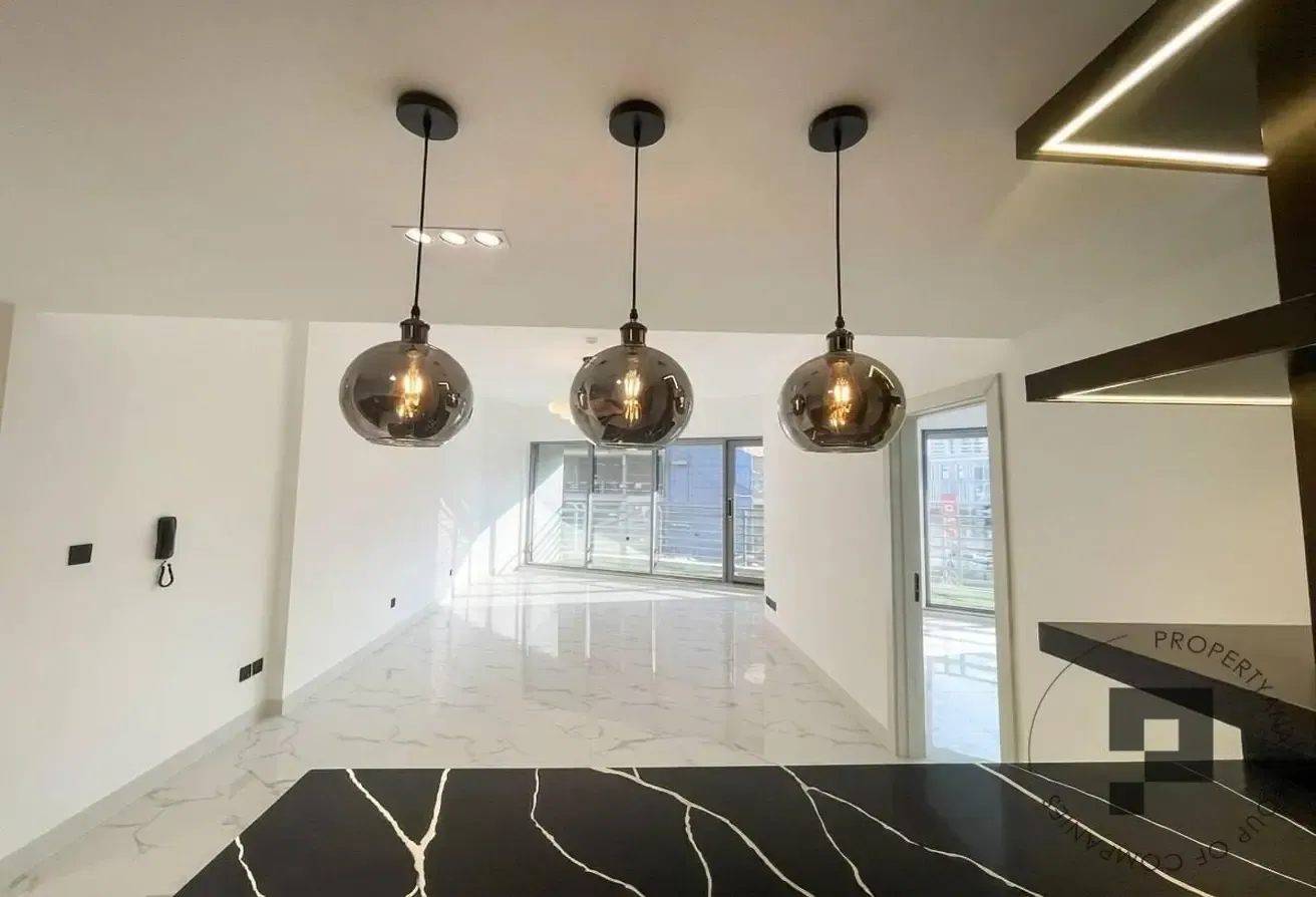 Renovated 1BR | Spacious Balcony | Vacant Now