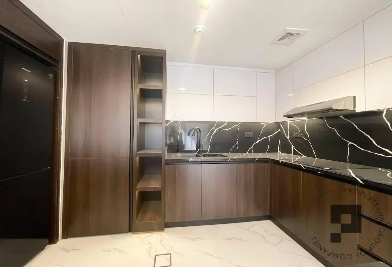 Renovated 1BR | Spacious Balcony | Vacant Now