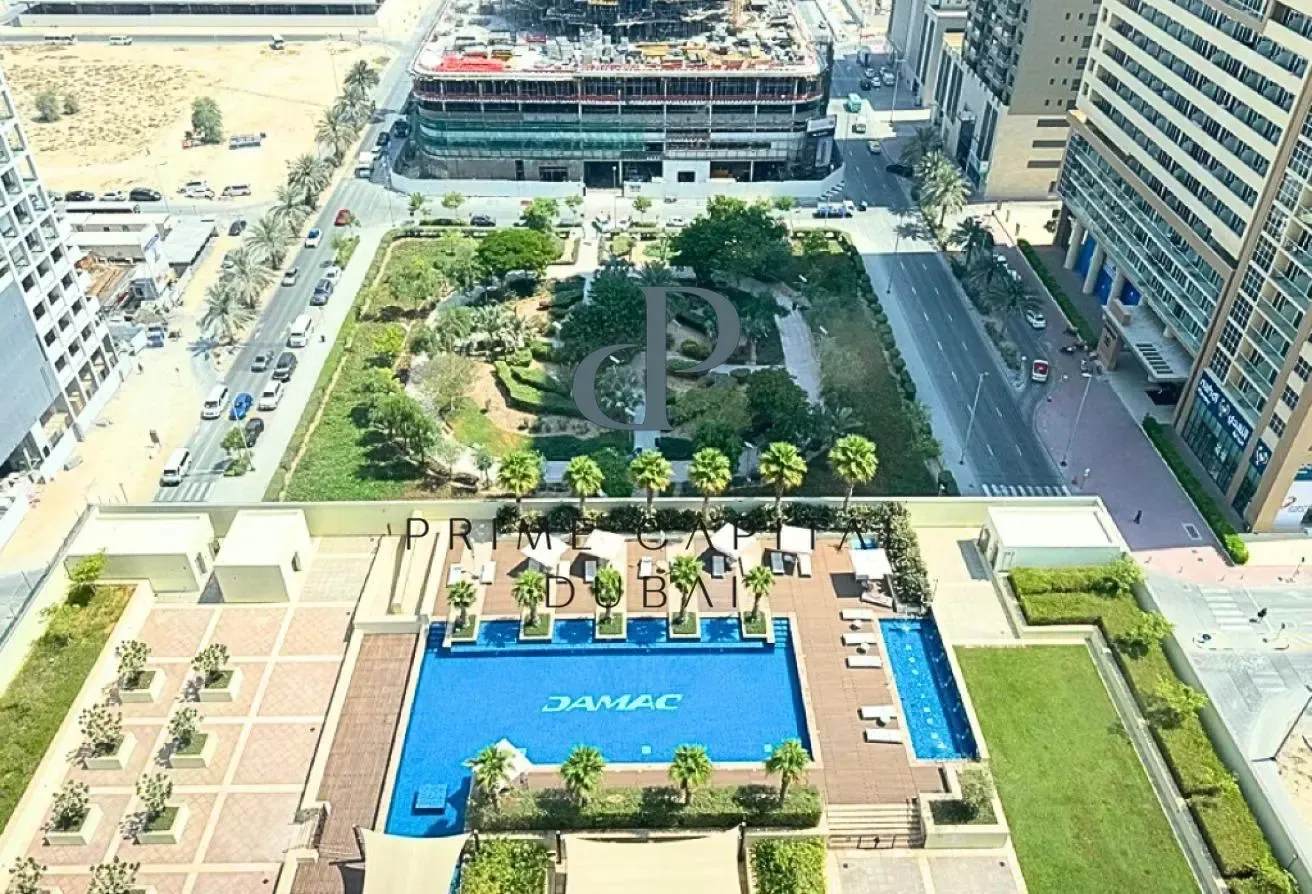 Fully Furnished 1 BR | High Floor | Vacant