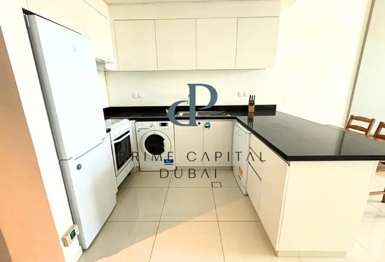 Fully Furnished 1 BR | High Floor | Vacant