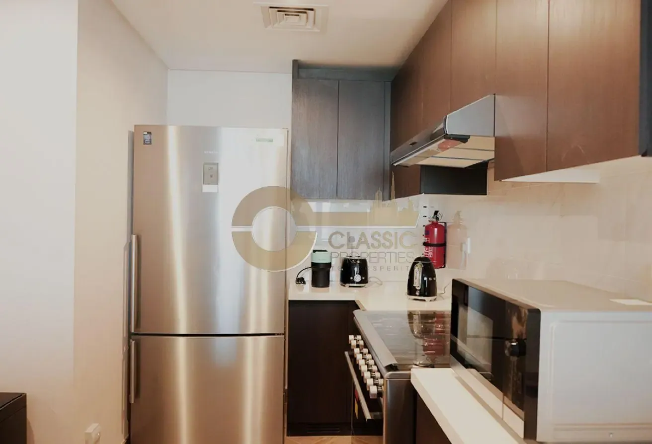 CLOSE TO METRO | FULLY FURNISHED | HIGH FLOOR