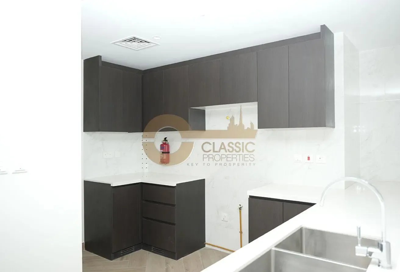 INVESTOR DEAL | SHEIKH ZAYED VIEW | HIGH FLOOR