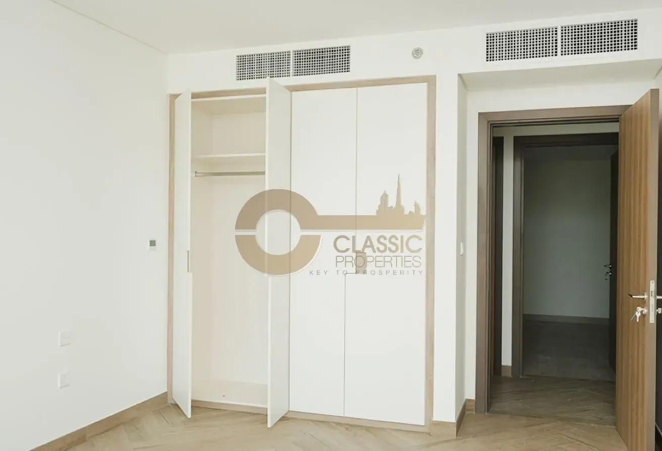 INVESTOR DEAL | SHEIKH ZAYED VIEW | HIGH FLOOR